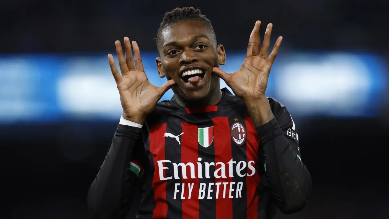 Rafael Leao kimdir, aslen nereli, kaç yaşında, piyasa değeri, mevkii? Milan'lı futbolcunun karyieri