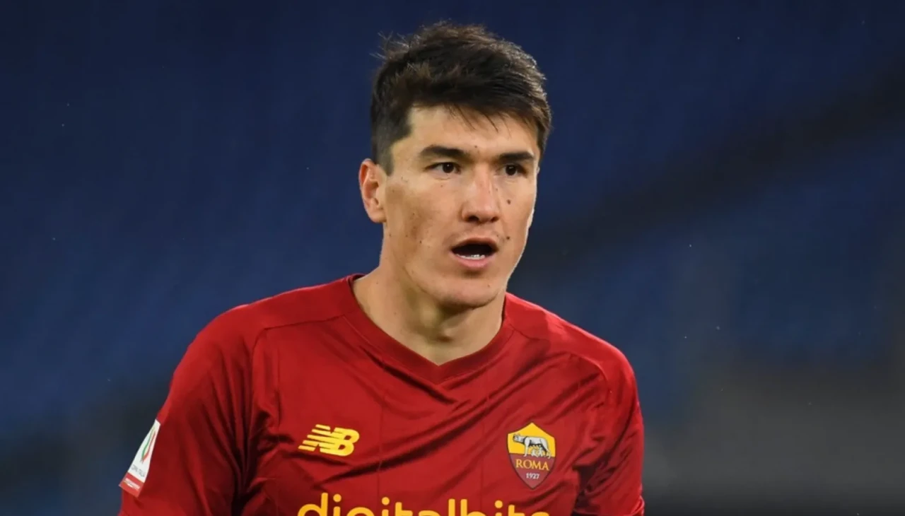 Başakşehir'e yeni golcü: Eldor Shomurodov resmen İstanbul’da!