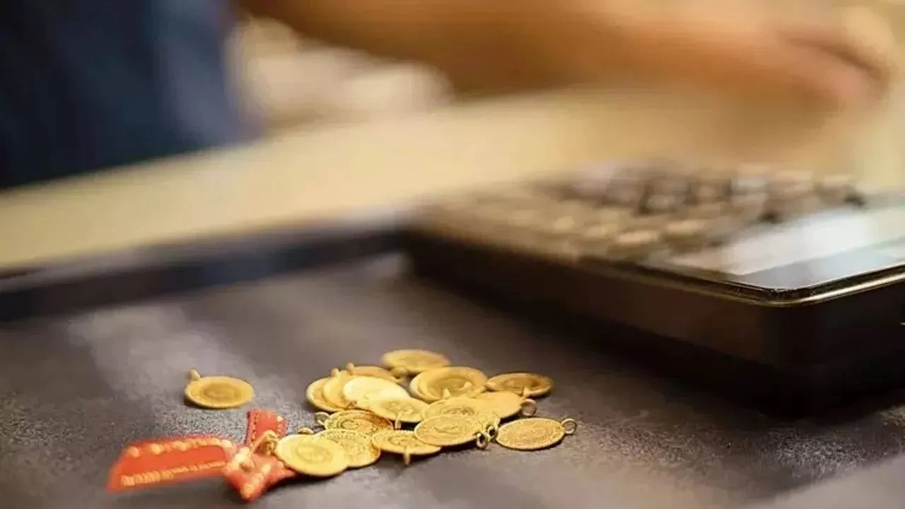 Altın fiyatları zirveye koşuyor: Çeyrek 7.150 TL, yarımda rekor yakın