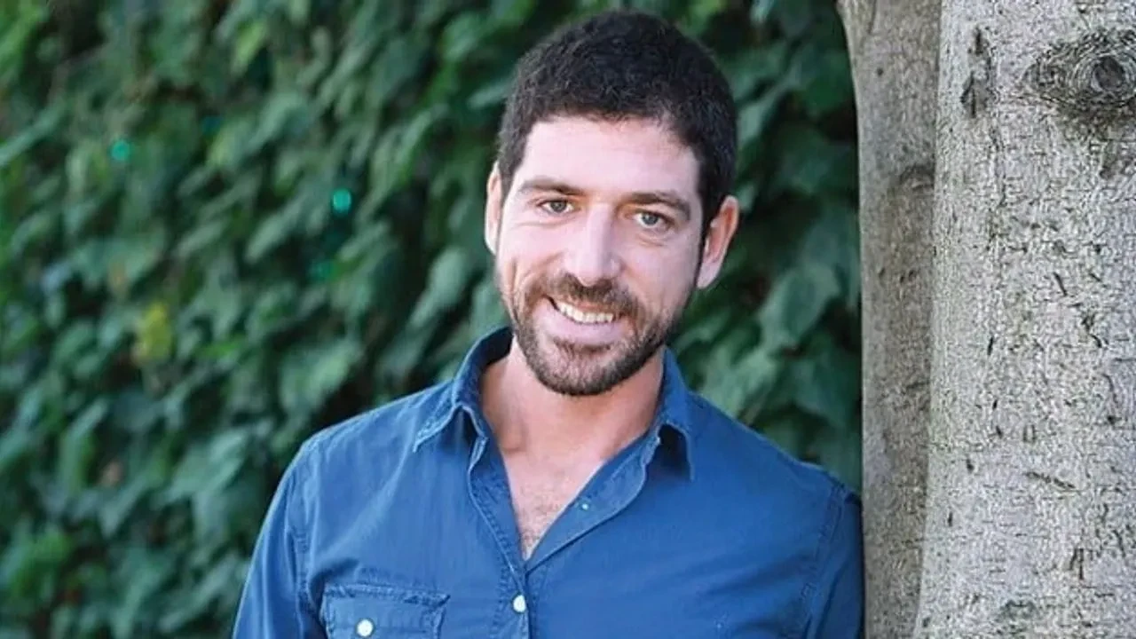 Cemal Hünal Kimdir? Fransız Lisesinden Hollywood Setlerine: Cemal Hünal’ın Sıra Dışı Kariyeri