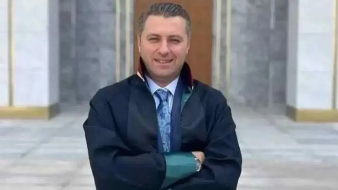 Ahmet Faruk Kuran Kimdir? Ekranlardan Meclis Koridorlarına Uzanan Aile Sırrı