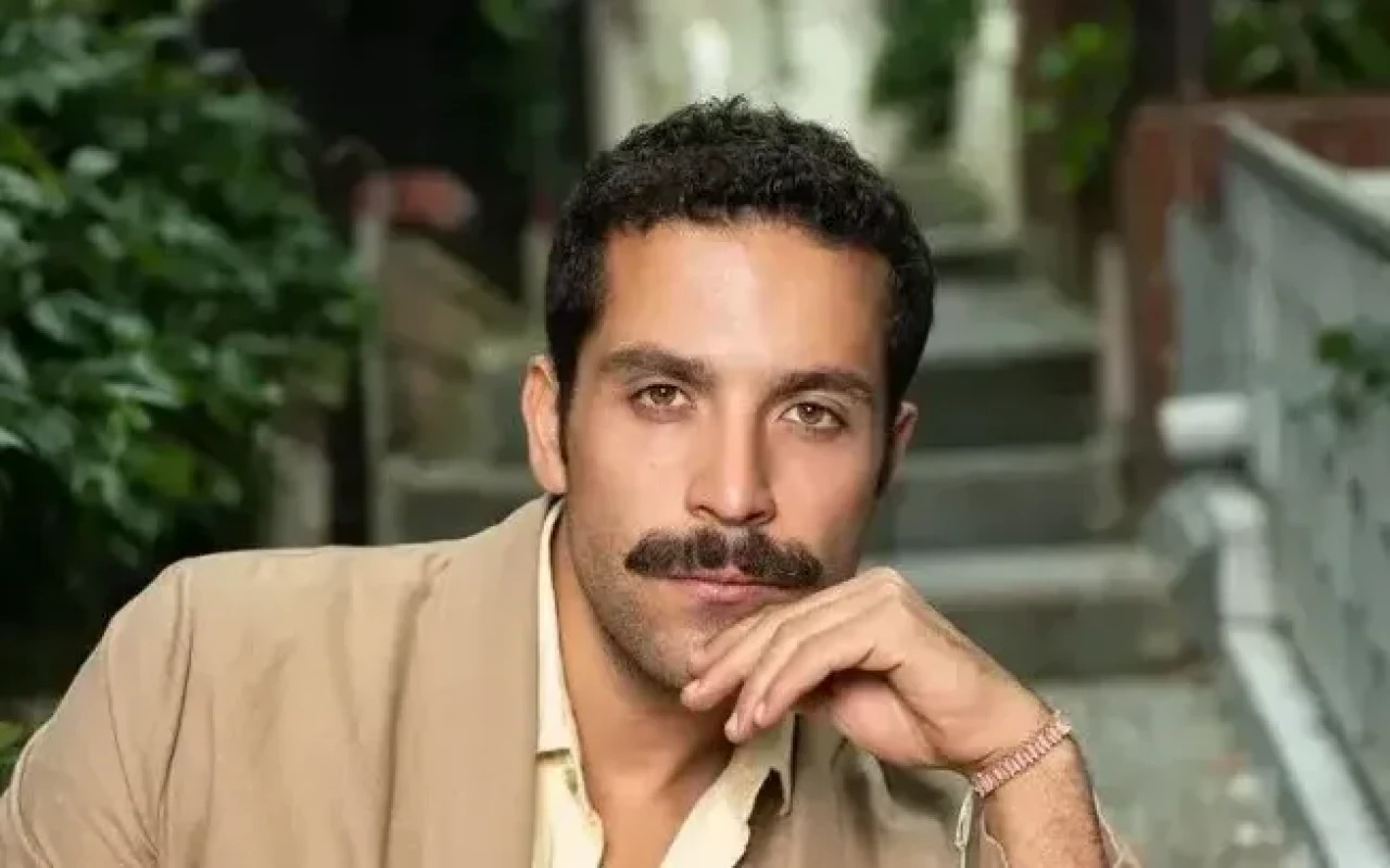 Cihat Süvarioğlu kimdir, evli mi? Hayatı ve Kariyerine Dair Merak Edilenler