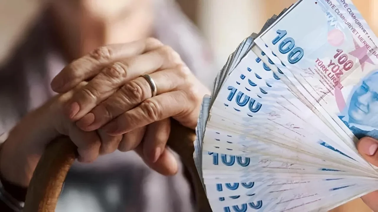 AK Parti en düşük emekli maaşı için harekete geçti! Milyonları ilgilendiriyor emekliye Temmuz müjdesi