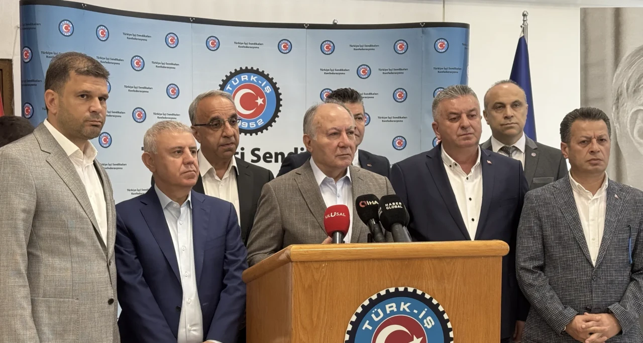 600 Bin Kamu İşçisine Müjde! İlk Zam Teklifi Yarın Açıklanıyor