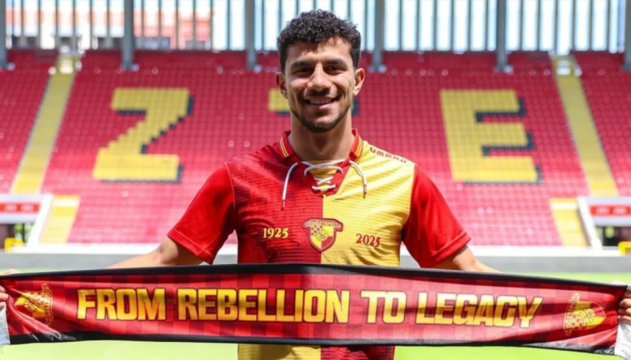 Göztepe ve Süper Lig tarihinde ilk Ürdünlü futbolcu Sabra!