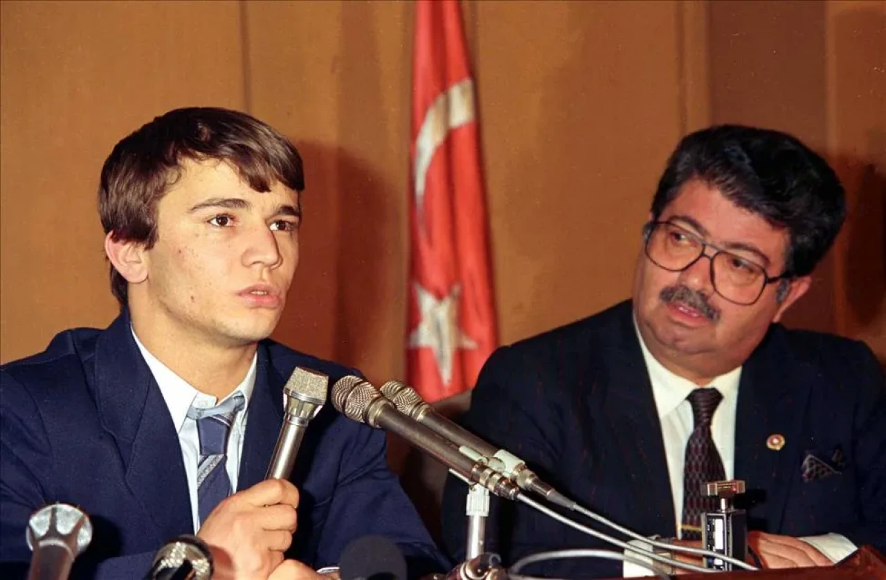 Naim Süleymanoğlu Nasıl Kaçtı? Gözlerden Saklanan Gerçekler Ortaya Çıktı