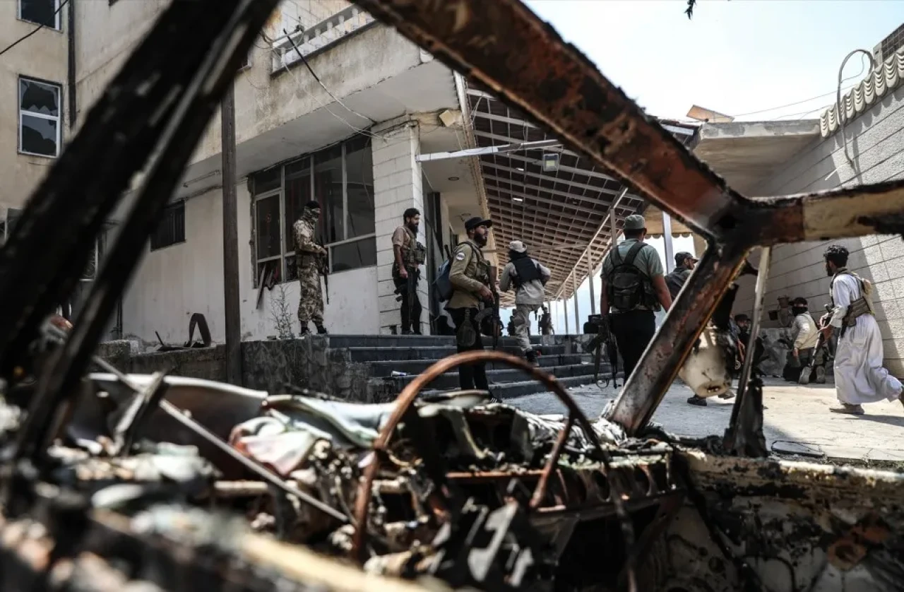 Şam yönetimi müdahale kararı aldı: Süveyda'da iç çatışma büyüyor!