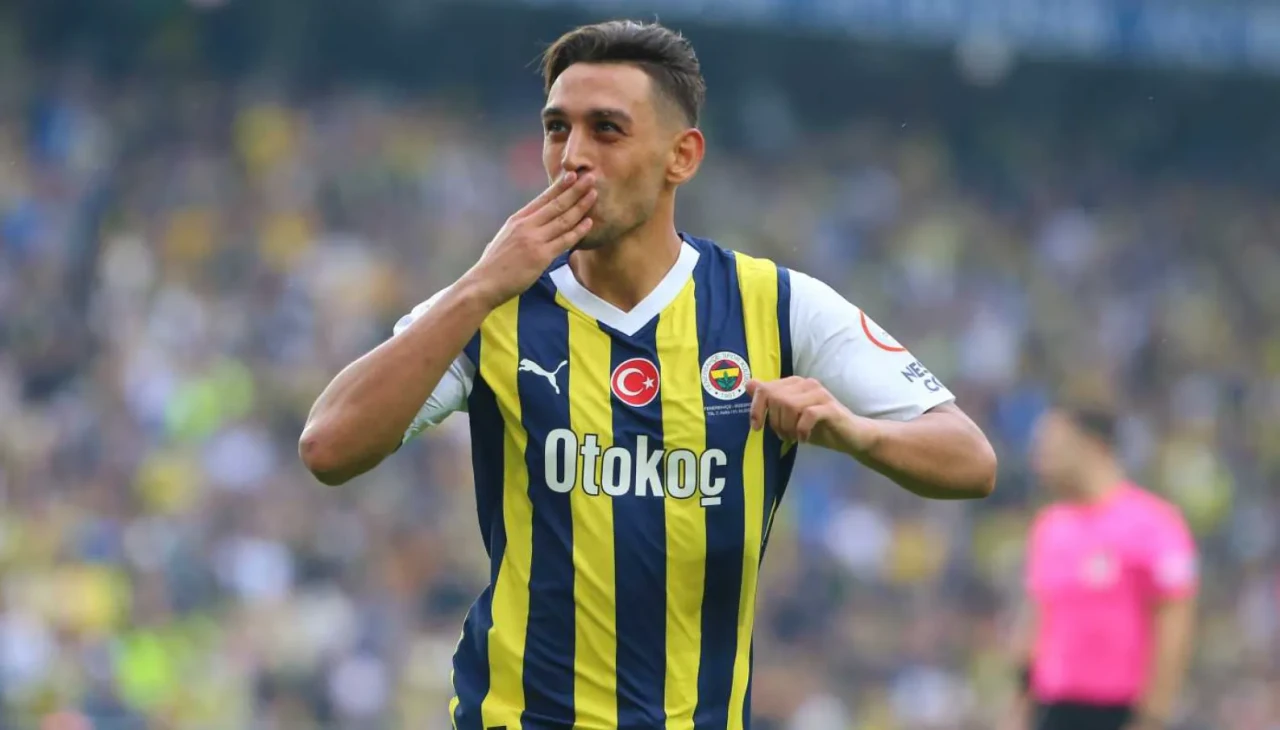 Mourinho'nun istemediği İrfan Can Kahveci, Beşiktaş yolunda!