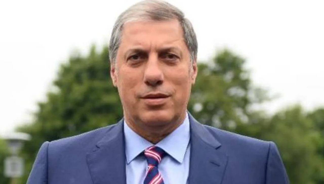 Galatasaray'da eski yönetici umutları söndürdü!