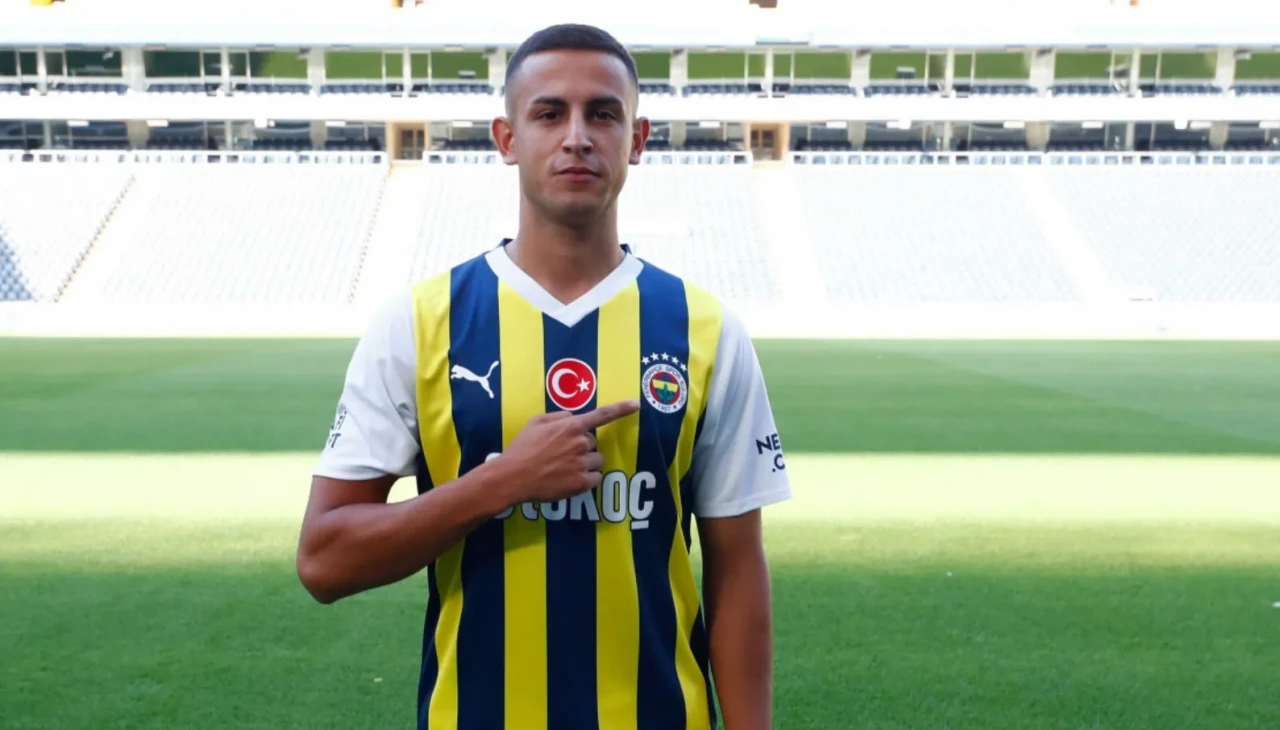 Bartuğ Elmaz yol ayrımında: Yeni adresi Zürih mi olacak?