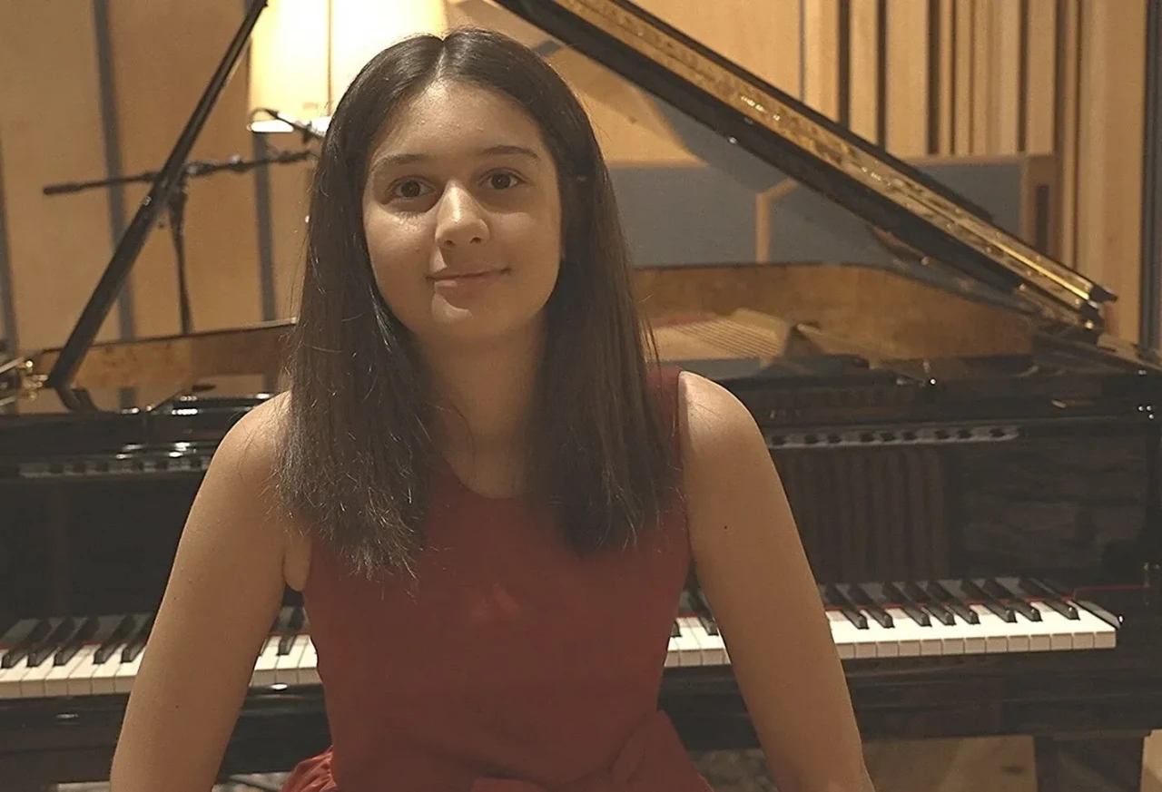 Elif Naz Ertuğrul Kimdir? Dünyanın gözünü üzerine çevirdiği kişi hakkında her şey