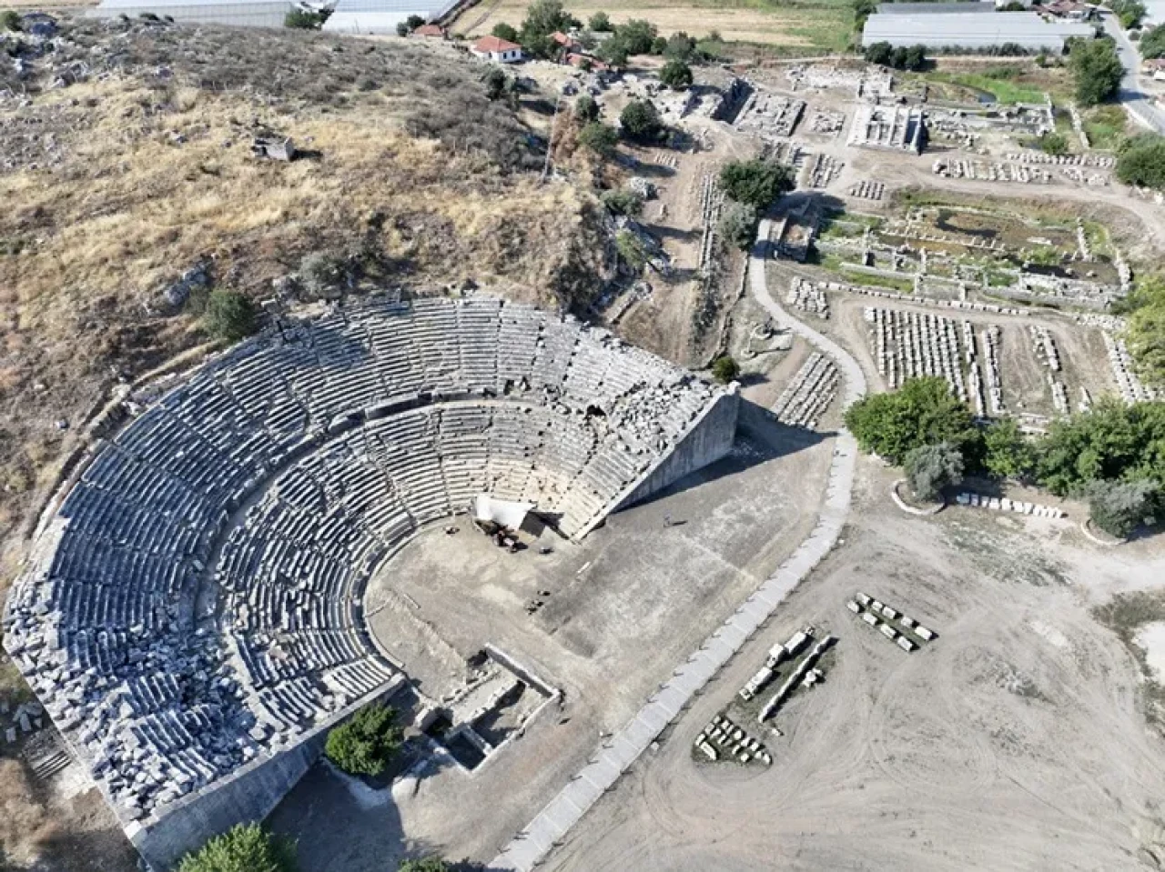 Letoon’da 8 bin yıllık tiyatro yeniden sahneye çıkıyor