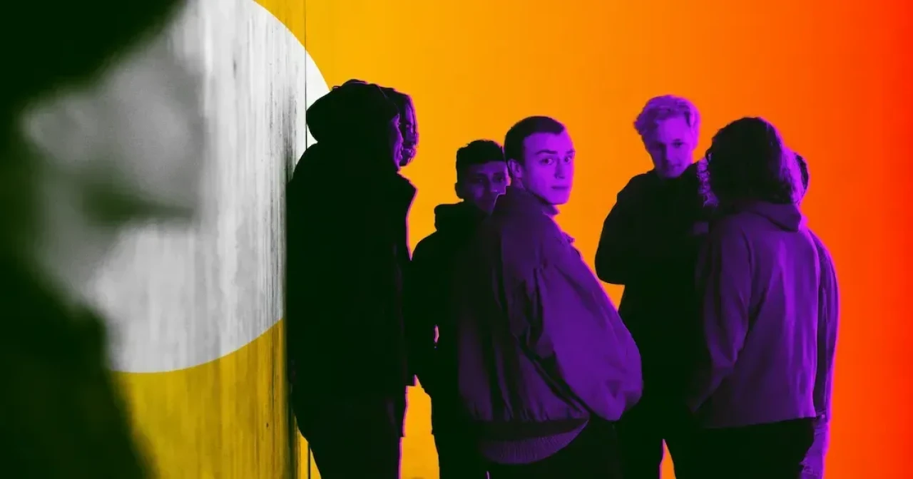 Gençlerin şaşırtıcı bir oranı yapay zekayı gerçek arkadaşlara tercih ediyor!