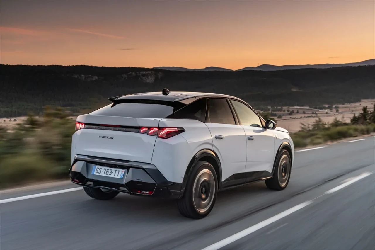 Peugeot 3008 Hibrit Eylülde Türkiye’de: %30 ÖTV ile Satışa Çıkıyor