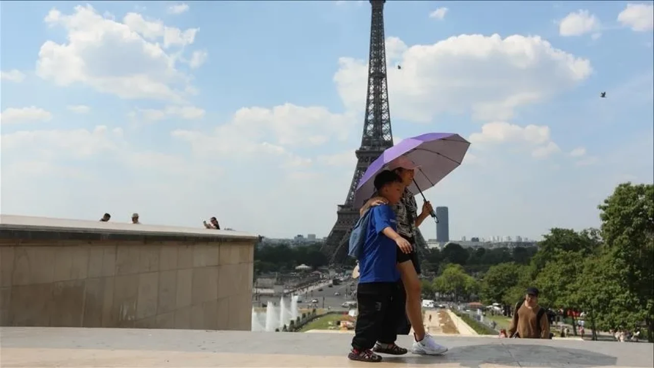 Fransa’da sıcak hava krizi: Binlerce okul kapandı, ülke alarmda