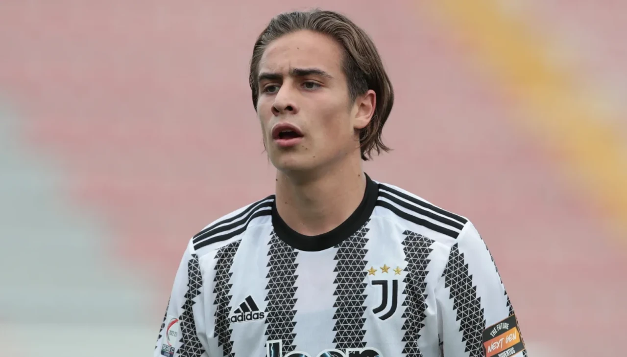 Juventus, Kenan Yıldız için yapılan 65 milyon euroluk teklifi geri çevirdi!