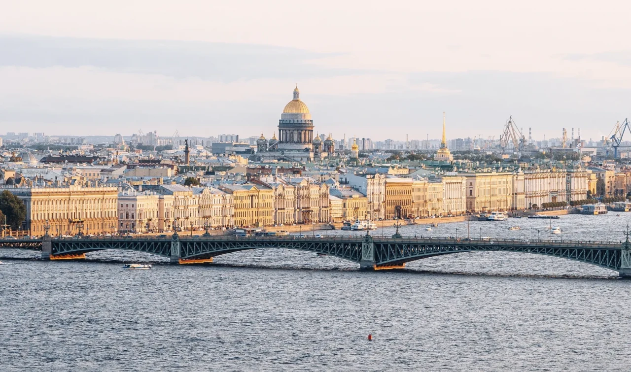 St. Petersburg’a Vizesiz Gibi Kolay Giriş! Rusya’nın Kültür Başkenti Şimdi Ayağınızın Altında