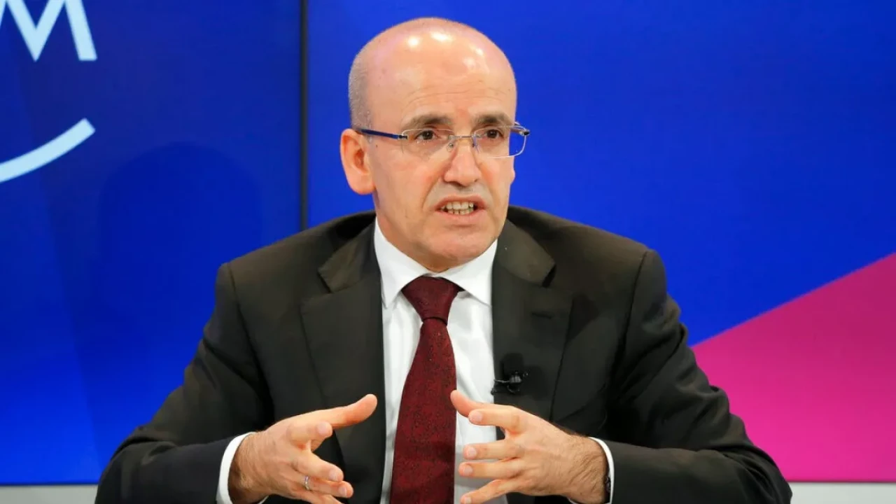 Mehmet Şimşek: 'Türk lirasındaki oynaklık önemli ölçüde azaldı'