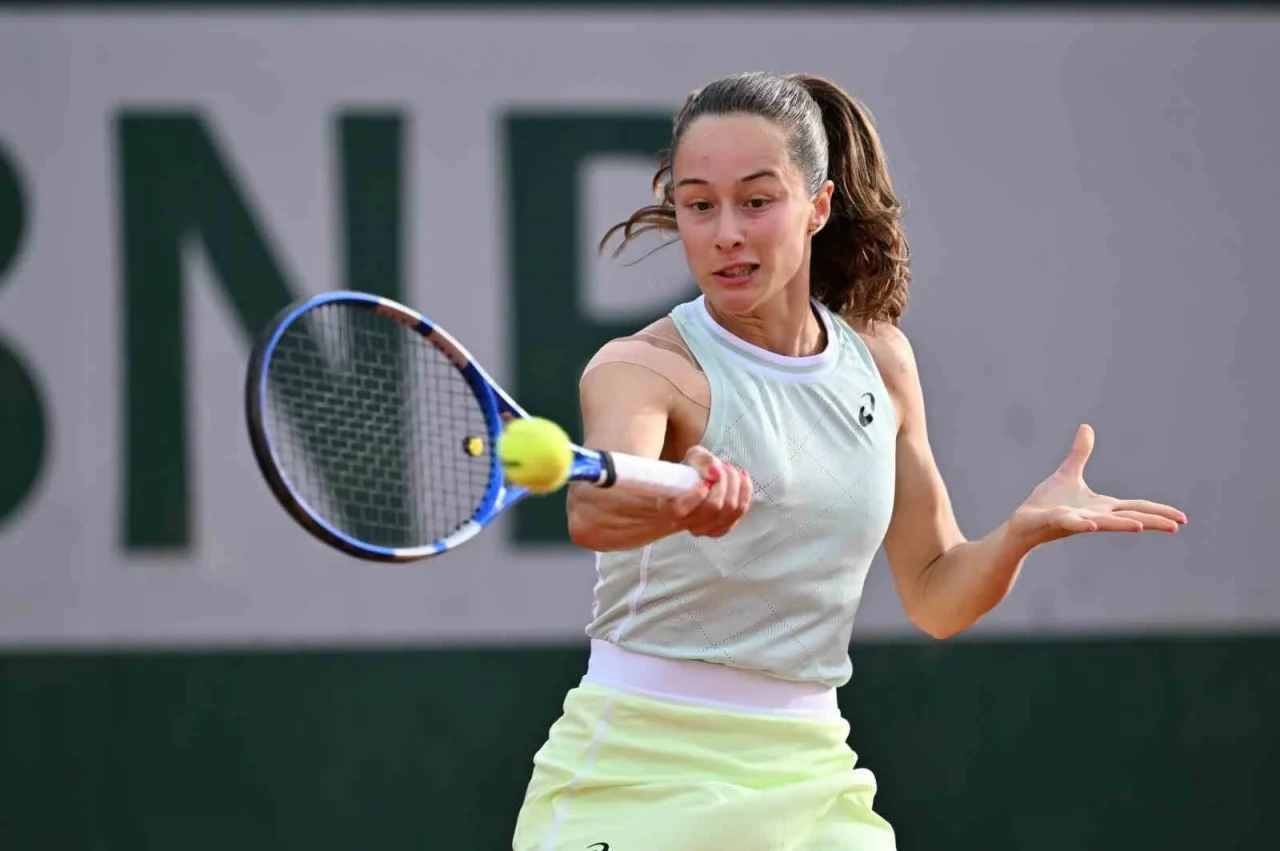 Zeynep Sönmez Wimbledon'da tarih yazıyor: 75 yıl sonra gelen başarı!