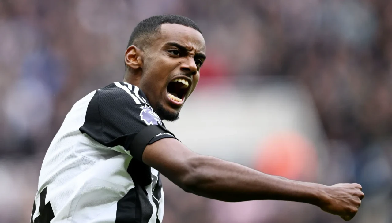 Liverpool’dan Alexander Isak’a rekor teklif: Tarihi transfer yolda!
