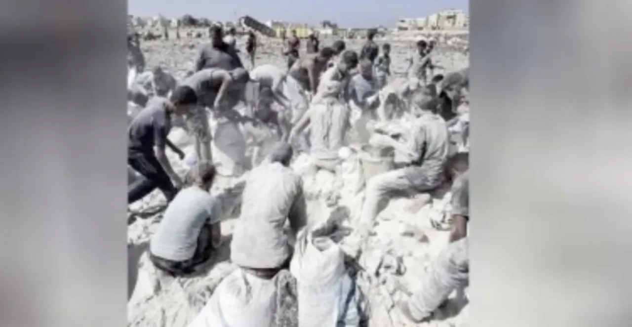 Gazze’de Açlık Giderek Derinleşiyor: Un Tozu İçinde Hayatta Kalma Mücadelesi