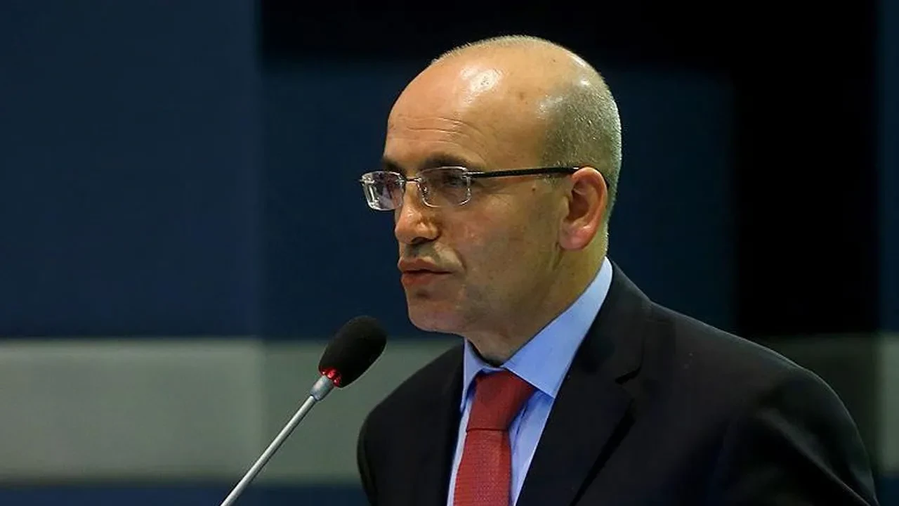 100 milyar dolarlık projeyle savunmada devrim: Türkiye sahnede!