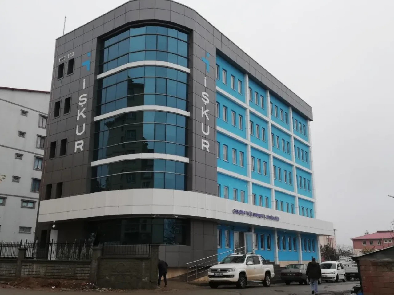 İş var ama çalışan yok: Türkiye’de hangi sektör 1 milyon eleman arıyor?