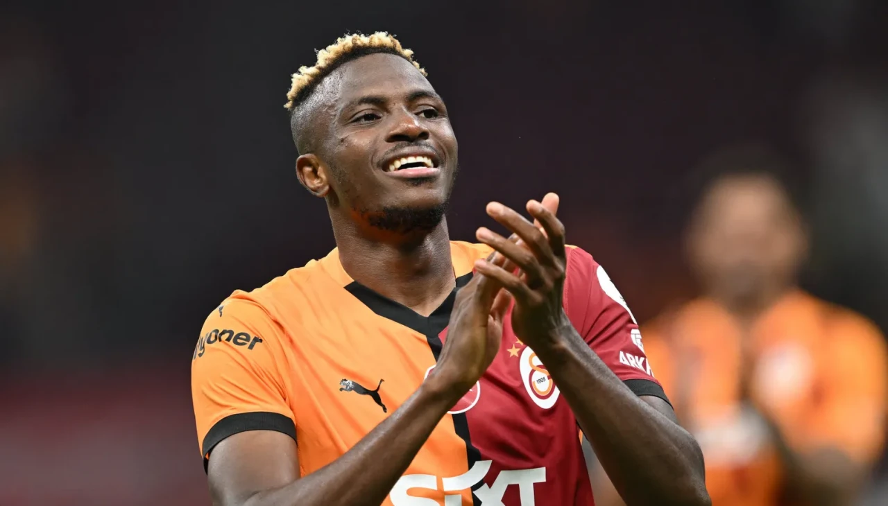 Osimhen Galatasaray’da! tarihi Transfer, rekor bonservis