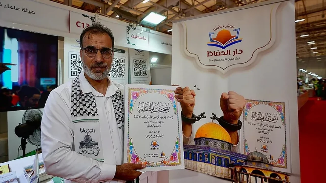 25 yıl zindanda kalan Filistinli, Gazze’den İstanbul’a “Hafızların Mushafı”nı taşıdı