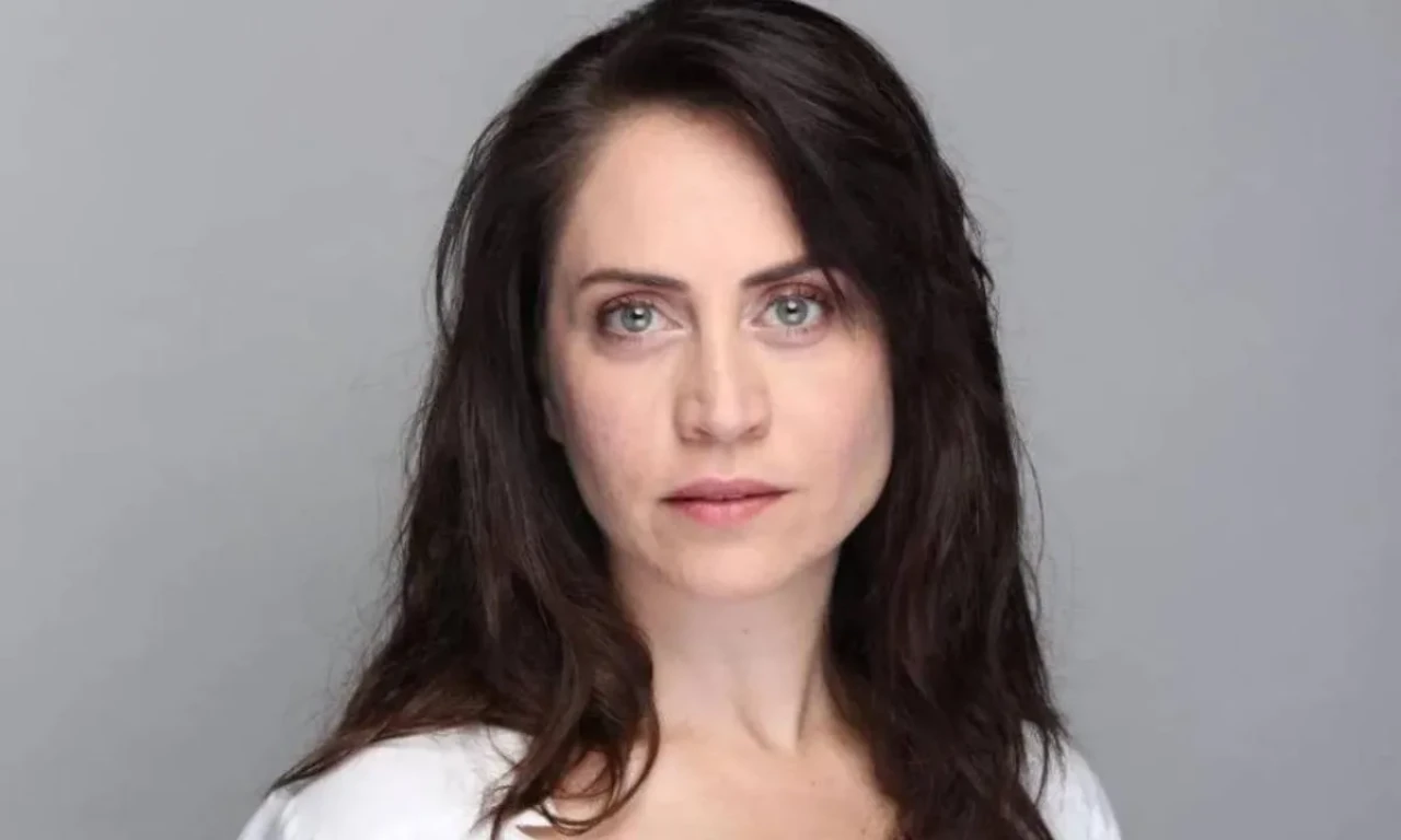 Behzat Ç. Yeliz kim, Selen Öztürk kimdir, aslen nereli, kaç yaşında, sevgilisi ve boyu? Kariyeri ve Çekiç ve Gül Performansı