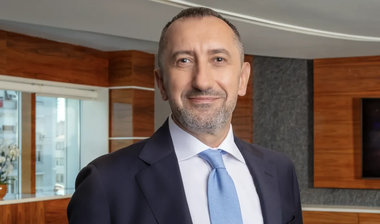 Türk Telekom’dan GES Atağı: 530 MW’lık Temiz Enerji Hamlesi Başladı!