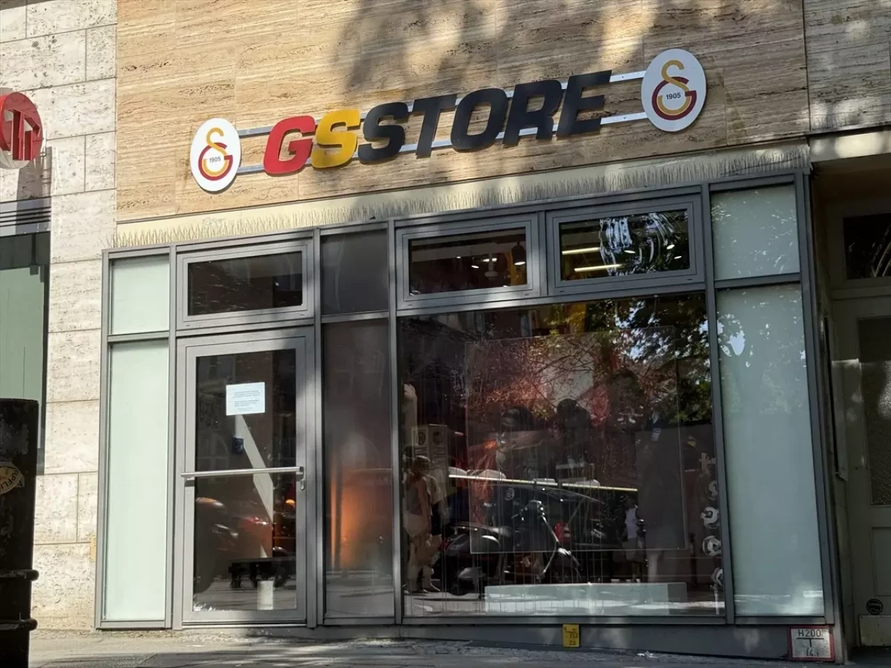 Galatasaray’dan Berlin’de taraftarlarını sevindirecek büyük adım