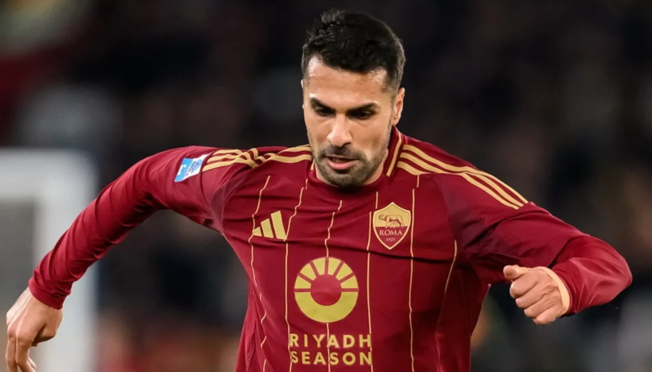 Aslan, sağ bek için Zeki Çelik’i istiyor