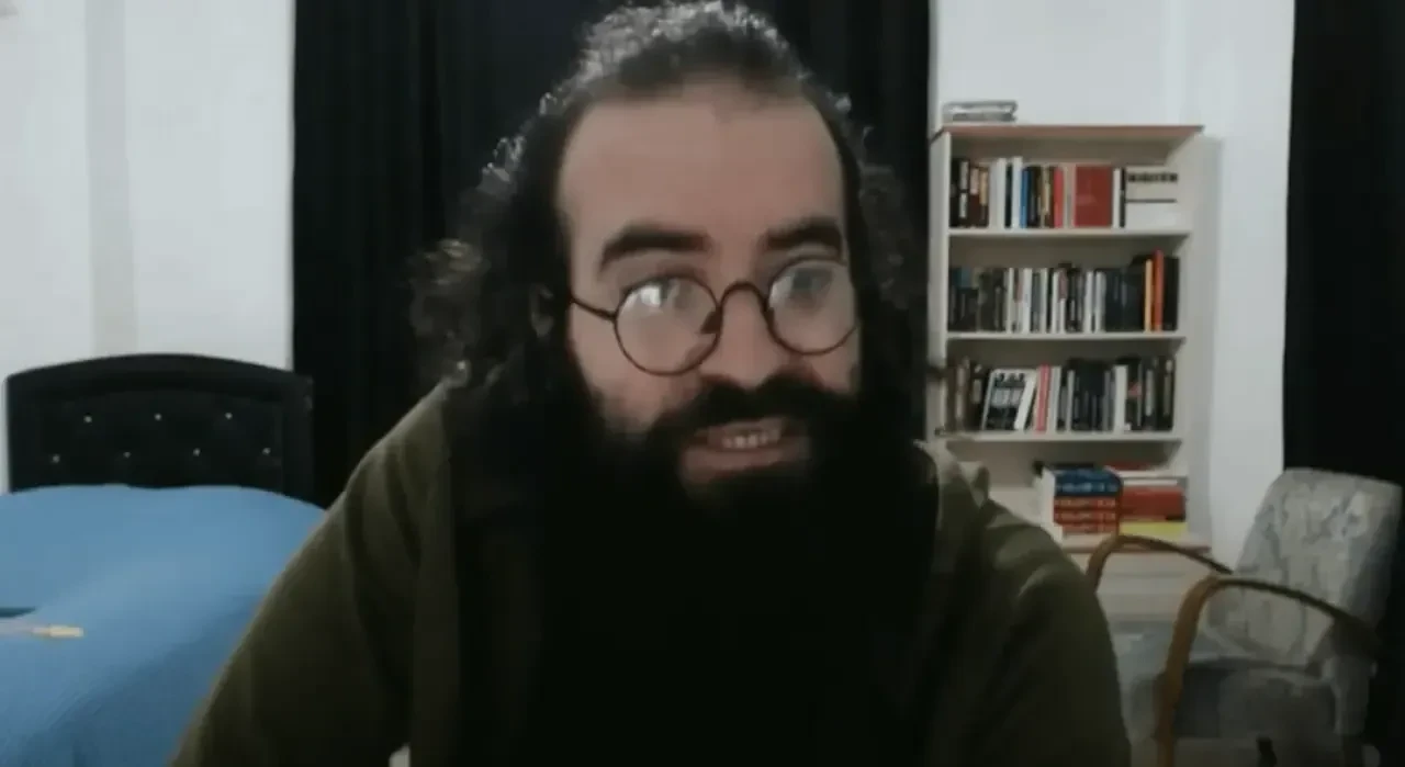 Orhan Yenen kimdir? Ne iş yapıyor, ne mezunu, hangi içerikleri üretiyor?