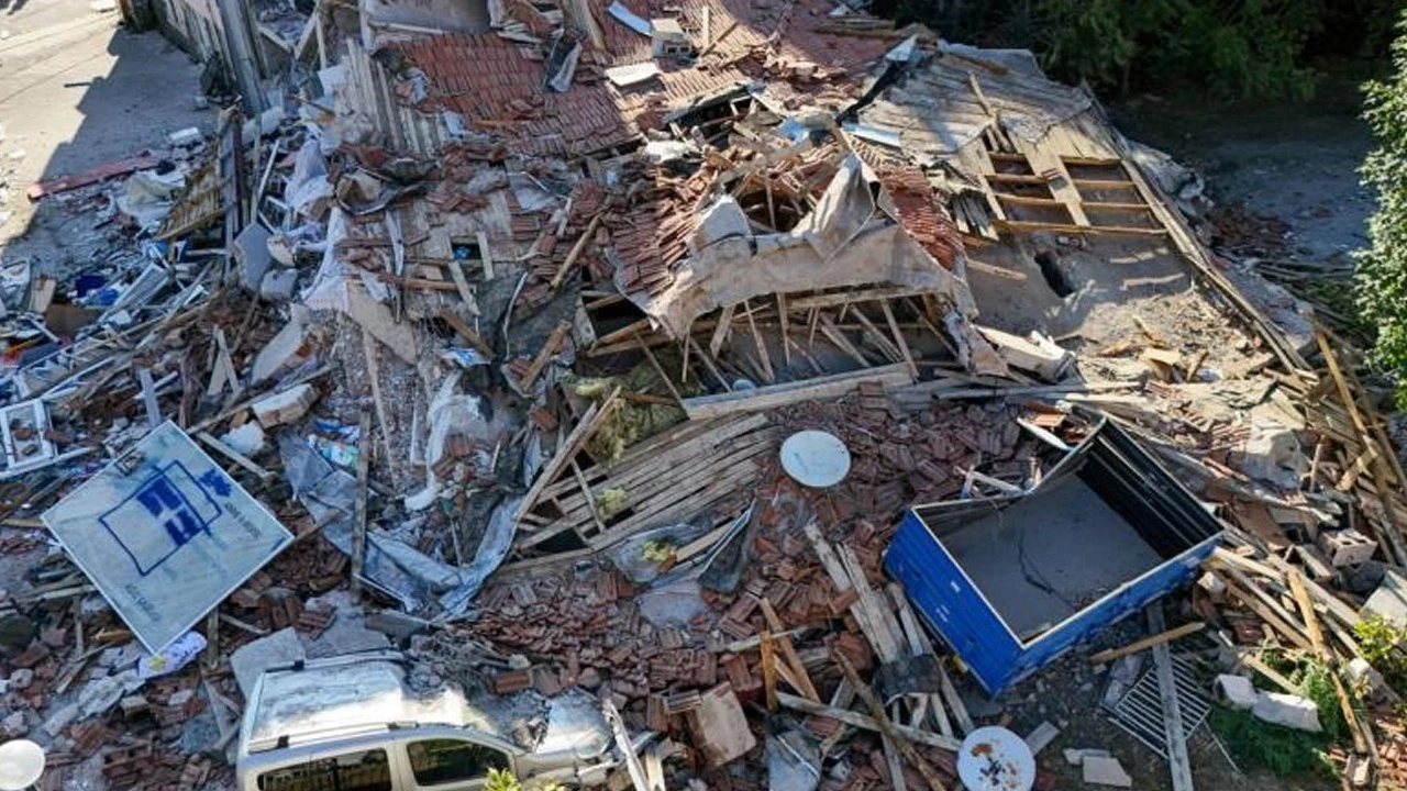 Balıkesir depreminde yıkılan binanın sahibi tutuklandı