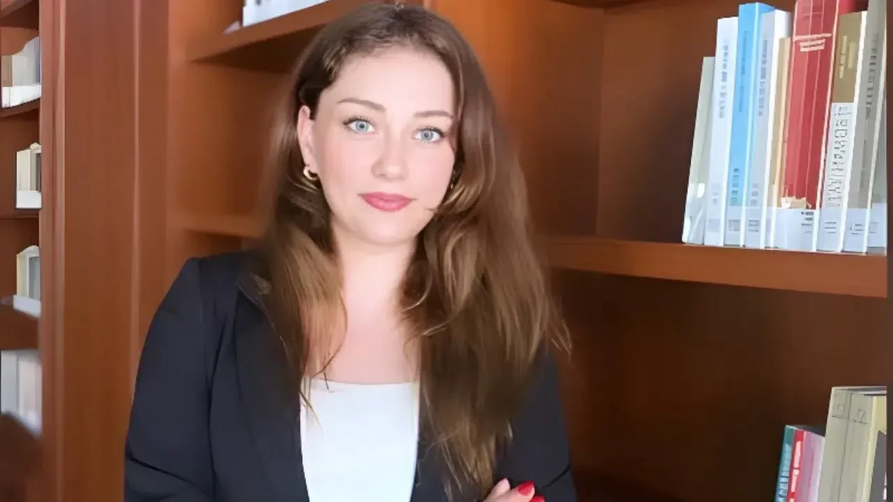 Yeliz Albayrak kimdir, kaç yaşında, aslen nereli, mesleği nedir? Hayatı, kariyeri ve uzmanlık alanları