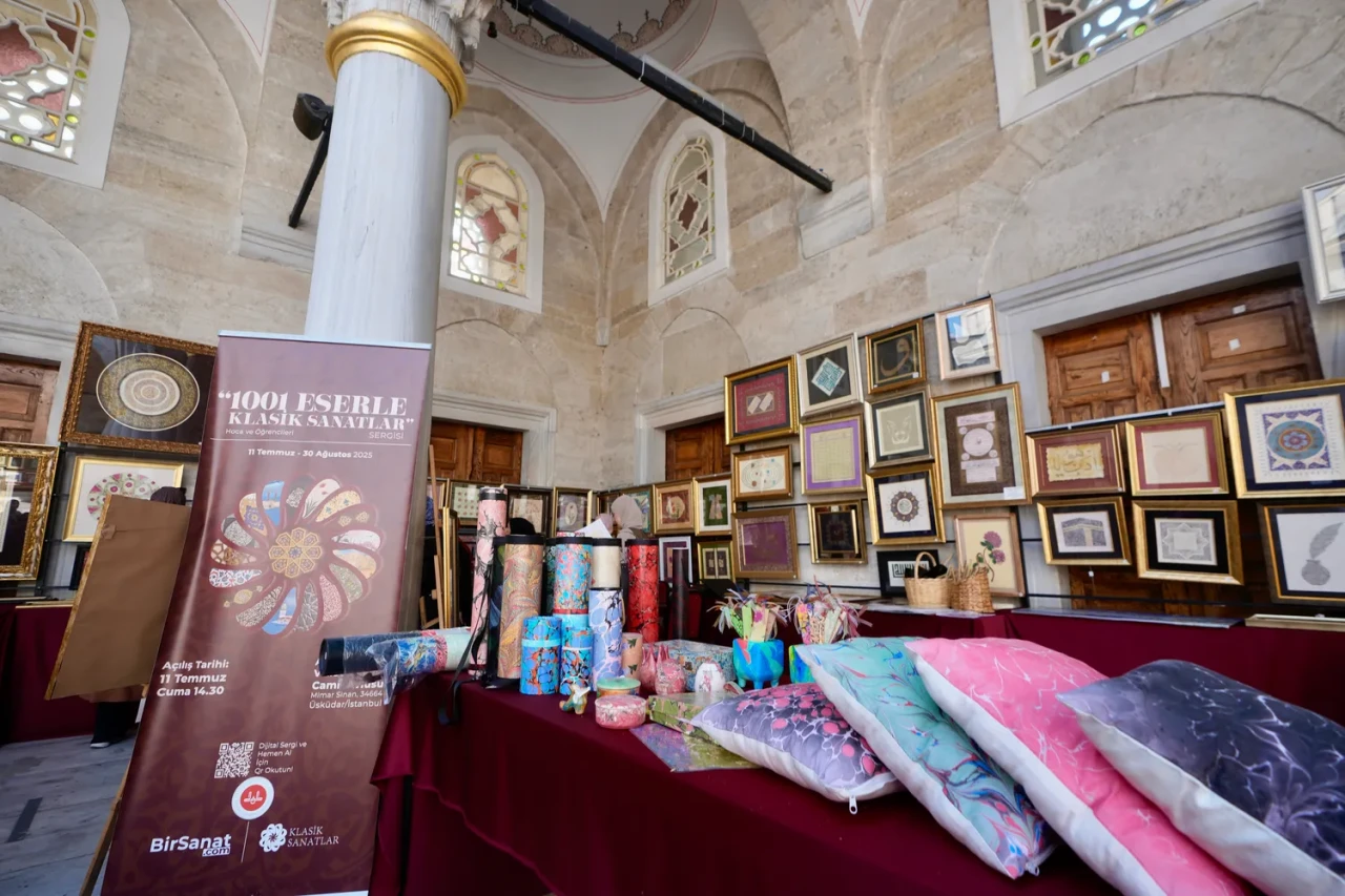 Üsküdar'da klasik sanatın izleri: '1001 Eserle Klasik Sanatlar' sergisi ziyaretçilerini bekliyor