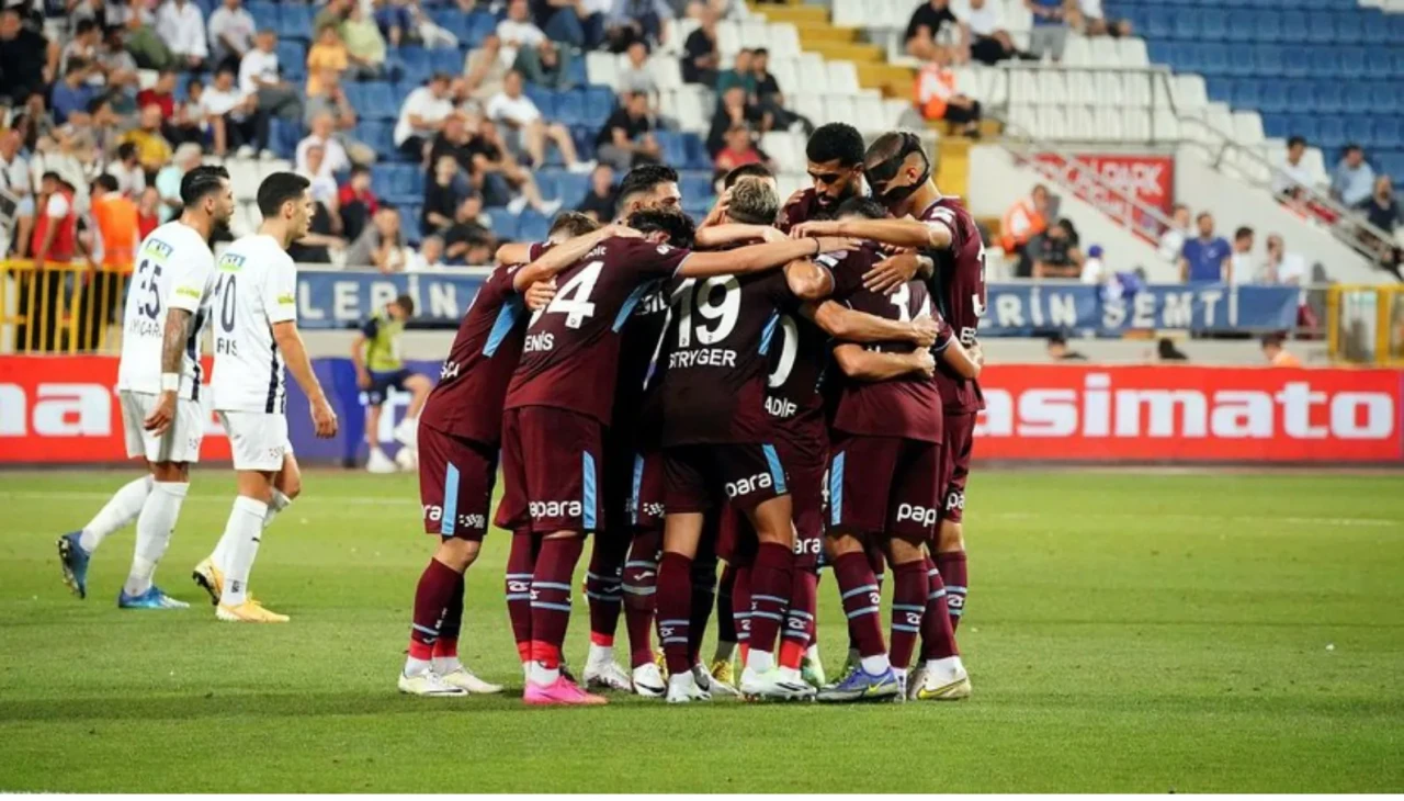 Şota'lı Kasımpaşa kendi evinde Karadeniz ekibi Trabzonspor'u ağırlayacak