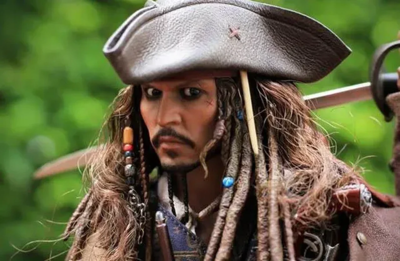 Johnny Depp, Karayip Korsanları 6 ile ikonik rolüne geri dönüyor!