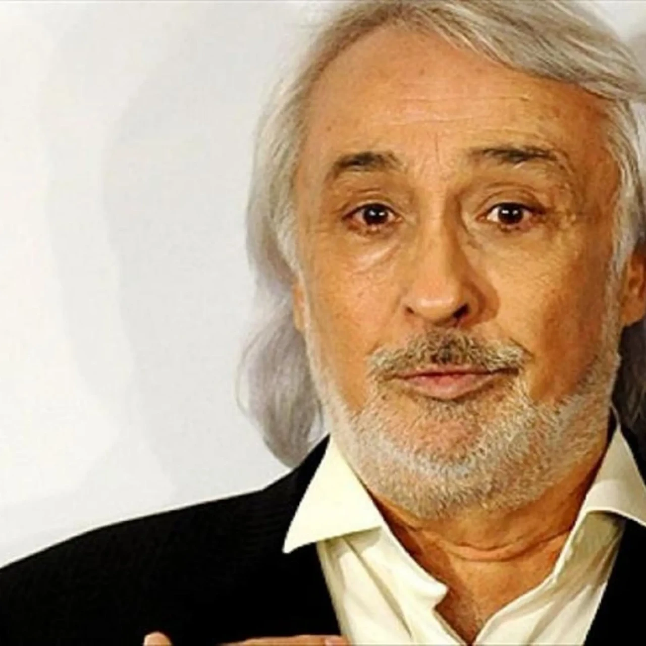 Müjdat Gezen kimdir, kaç yaşında, aslen nereli? İşte usta sanatçının dolu dolu hikayesi