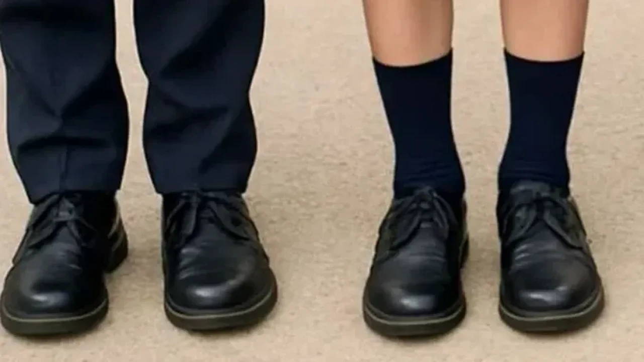 Okullarda deri ayakkabı zorunlu mu? MEB’den iddialara net açıklama