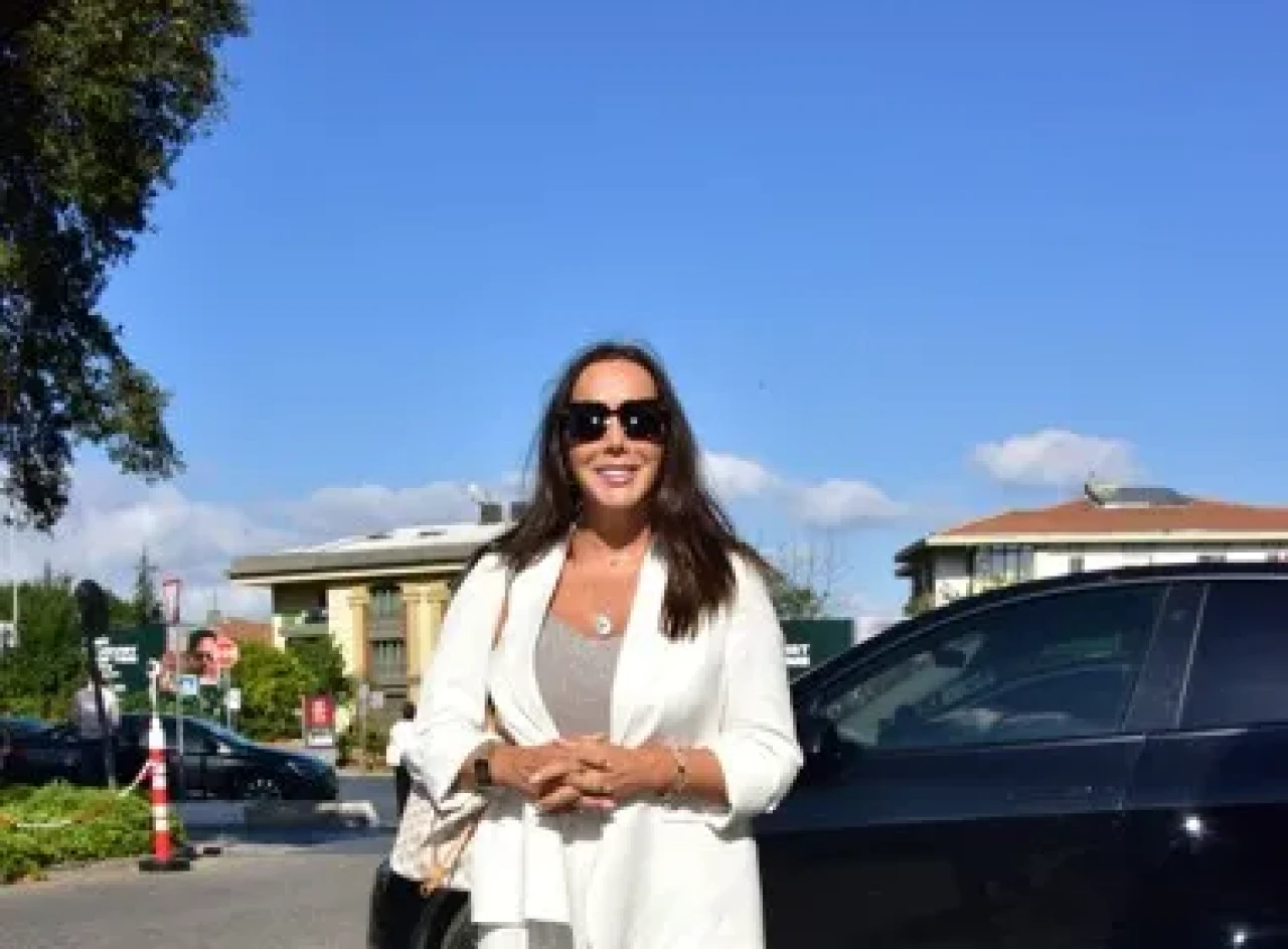 Asena’dan yeni single: Türkiye ve Almanya arasında yoğun tempo