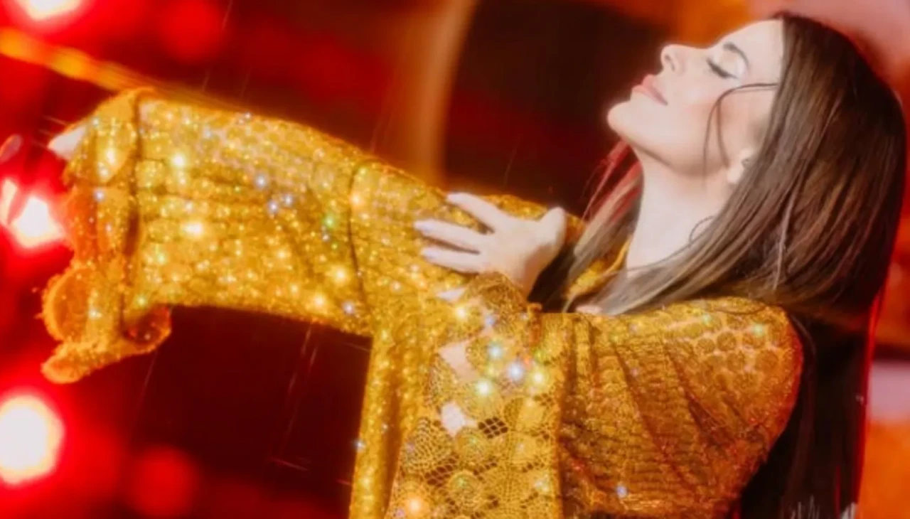 İfşa dalgası büyüyor! Çocukken yaşadığı karanlık geçmişi ilk kez anlattı