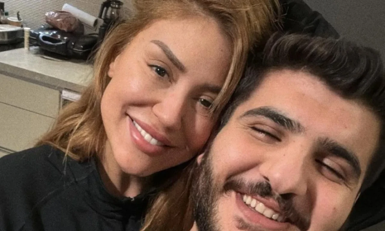 Banu Parlak kiminle evli, eşi Yusuf Caner Özbek kimdir, kaç yaşında, aslen nereli, mesleği ne? İkilinin evlilikleri ve yaşantısı