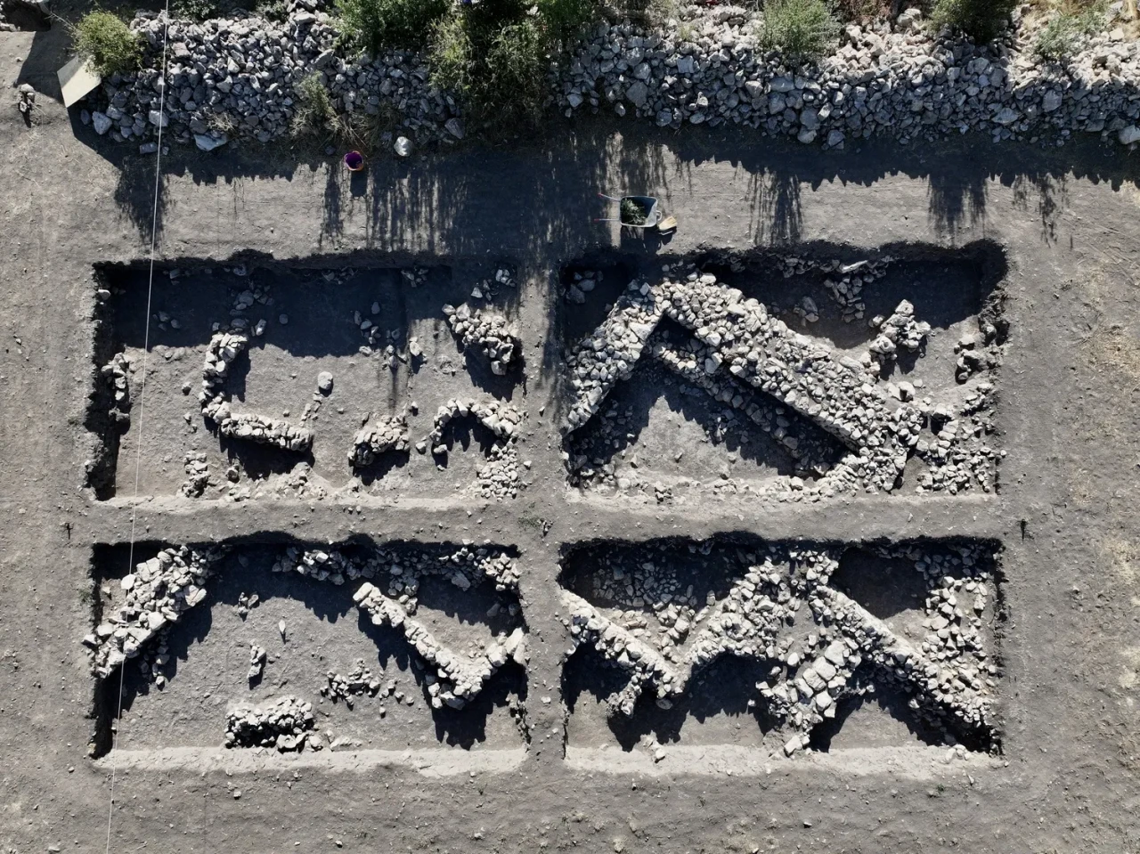 Çaltılar Höyük’te 5300 yıl öncesinin izleri gün yüzüne çıkıyor