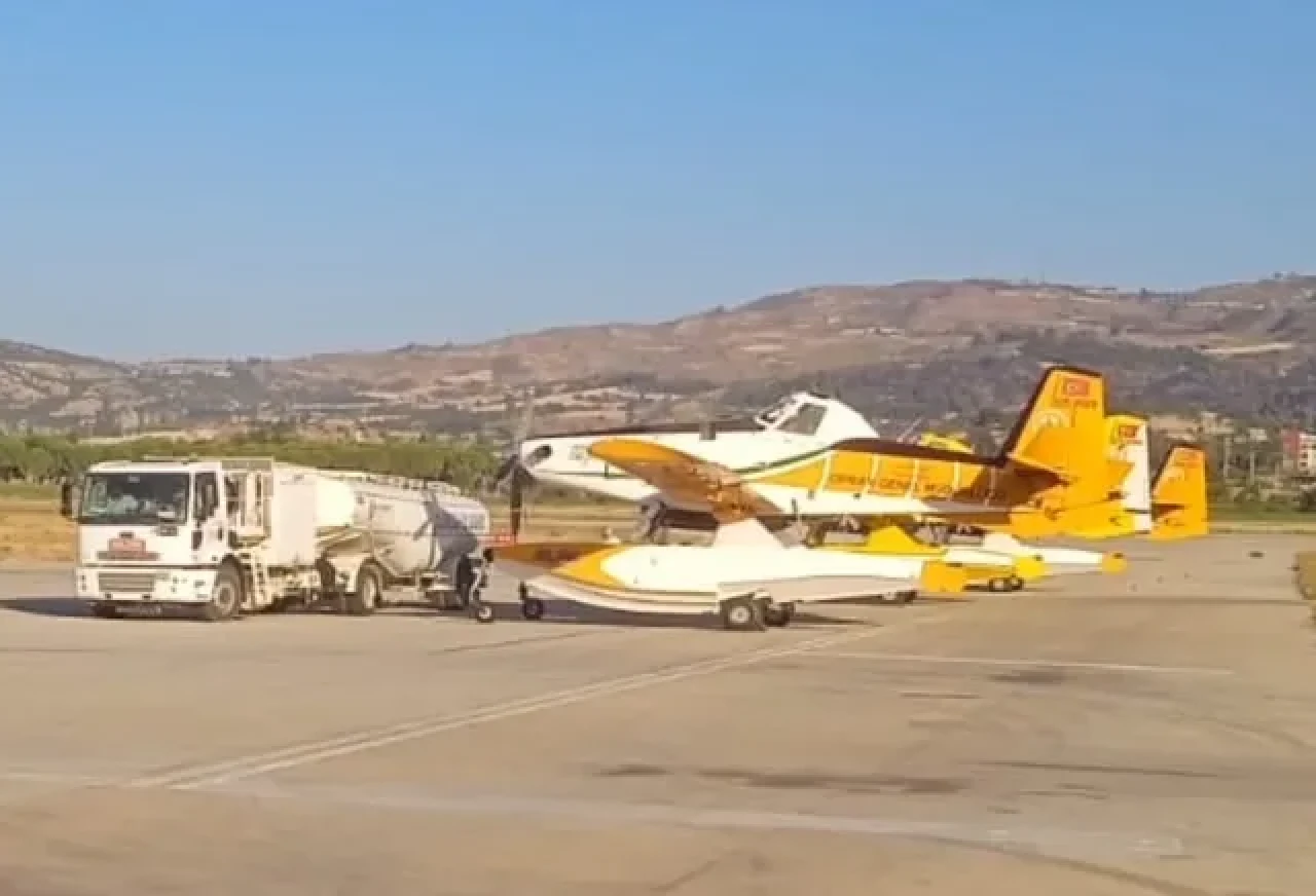 Çanakkale Havalimanı’nda uçaklar yakıt için kuyrukta