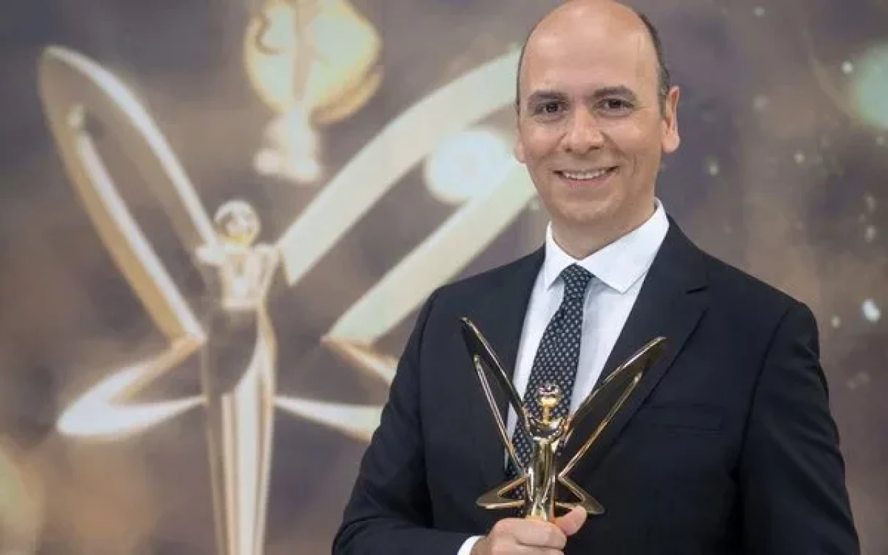 Cem Öğretir kimdir, kaç yaşında, aslen nereli, eşi kim, çocukları var mı? Hayatı ve kariyeri hakkında