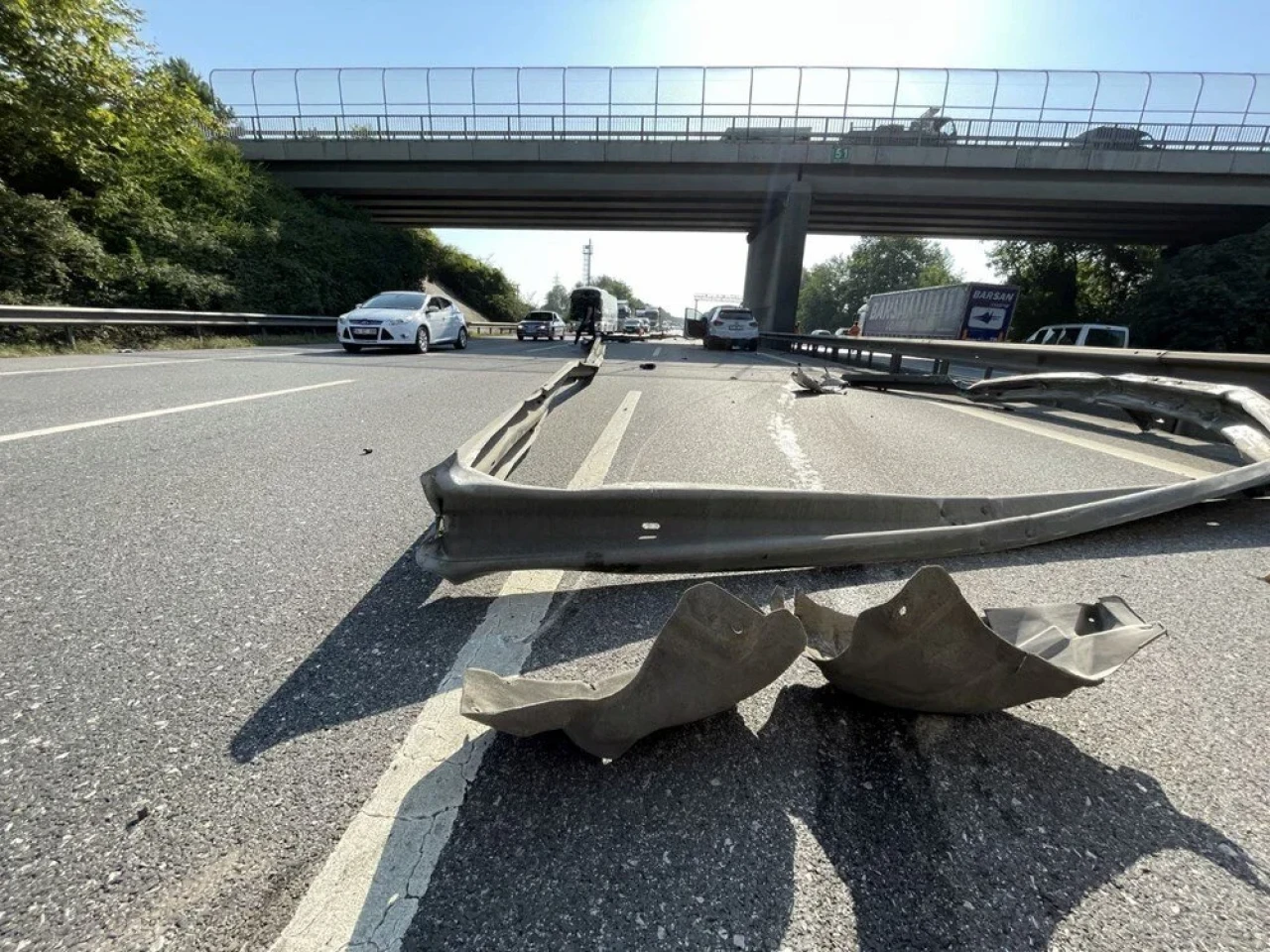 Anadolu Otoyolu’nda kaza: 6 yaralı hastaneye kaldırıldı