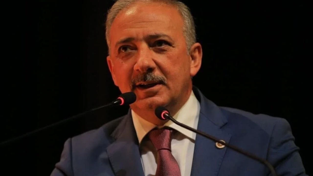 Kadem Mete kimdir, kaç yaşında, aslen nereli, evli mi, hangi partiden, sağlık durumu? Siyasi kariyeri ve hayatı