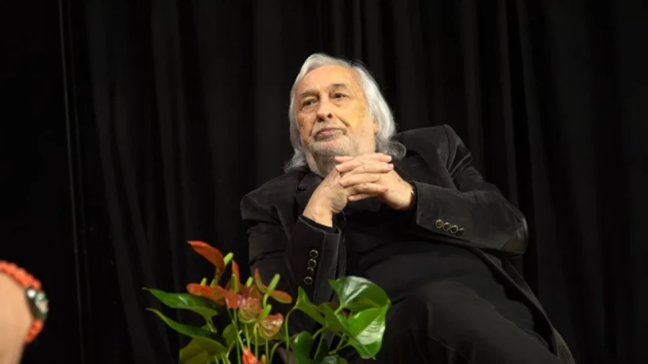 Usta Tiyatro Sanatçısı Müjdat Gezen emniyette ifade verdi